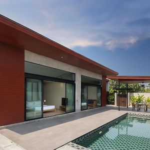 Sea Two Pool Villa Resort Pattaya